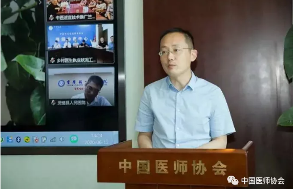 QQ截图20200618155454.png QQ截图20200618155454.png